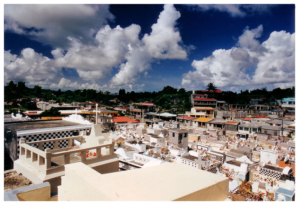 07 - Cimetiere de Morne à l'eau (1).jpg